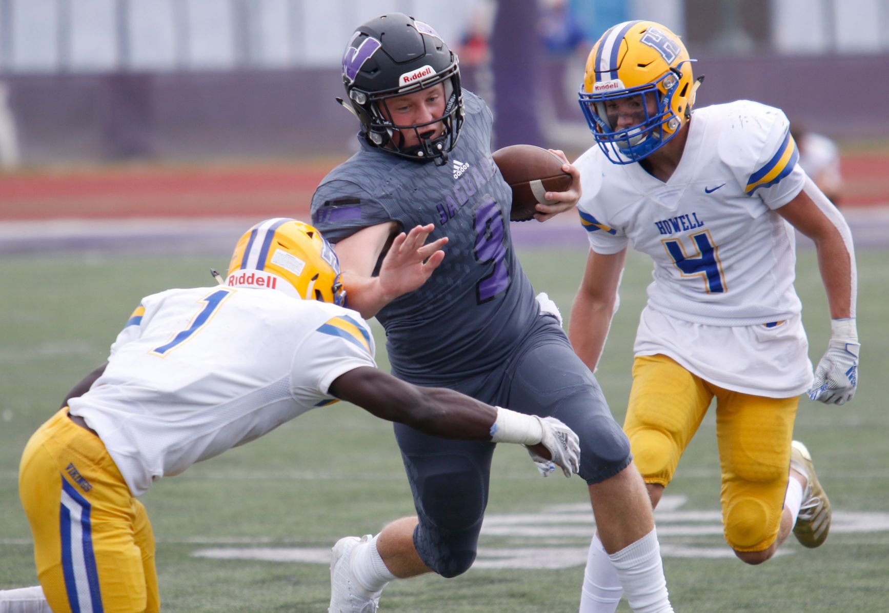 Francis Howell at Fort Zumwalt West Football